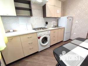 1-к квартира, посуточно, 30м2, 9/9 этаж