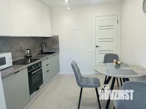 1-к квартира, посуточно, 40м2, 3/10 этаж