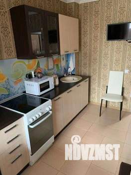 1-к квартира, посуточно, 39м2, 1/1 этаж