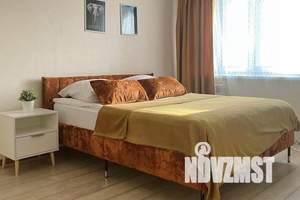 1-к квартира, посуточно, 35м2, 5/10 этаж