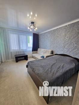 Студия квартира, посуточно, 27м2, 2/16 этаж