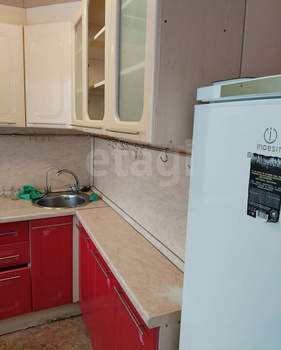 3-к квартира, на длительный срок, 48м2, 1/5 этаж