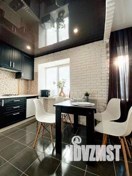 2-к квартира, посуточно, 60м2, 1/5 этаж