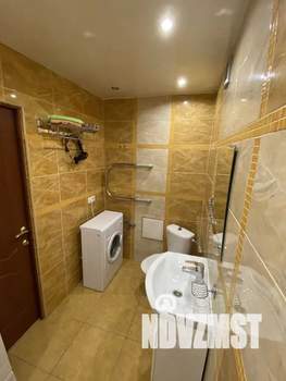 1-к квартира, посуточно, 38м2, 3/10 этаж