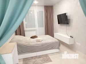 Студия квартира, на длительный срок, 34м2, 10/17 этаж