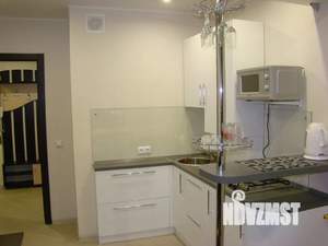 1-к квартира, посуточно, 31м2, 9/10 этаж