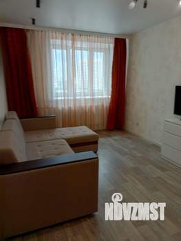 1-к квартира, посуточно, 35м2, 3/16 этаж