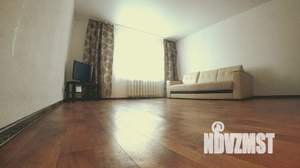 1-к квартира, посуточно, 40м2, 3/10 этаж