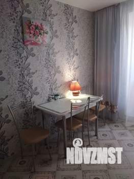 1-к квартира, посуточно, 32м2, 6/10 этаж