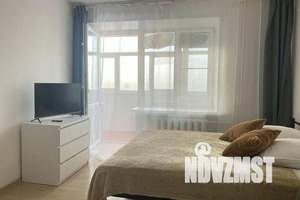 2-к квартира, посуточно, 48м2, 8/10 этаж