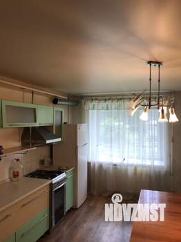 4-к квартира, на длительный срок, 104м2, 1/5 этаж