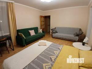 3-к квартира, посуточно, 85м2, 1/1 этаж