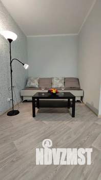 1-к квартира, посуточно, 43м2, 7/10 этаж