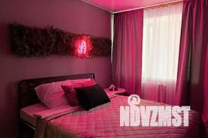 1-к квартира, посуточно, 42м2, 1/10 этаж