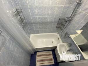 1-к квартира, посуточно, 38м2, 8/12 этаж