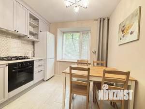 2-к квартира, посуточно, 60м2, 1/5 этаж