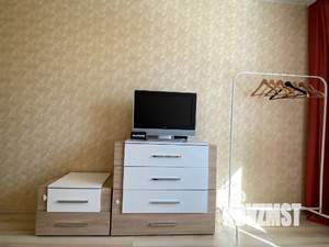 1-к квартира, посуточно, 38м2, 3/10 этаж