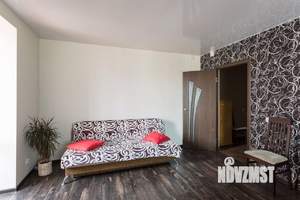 1-к квартира, посуточно, 45м2, 1/1 этаж