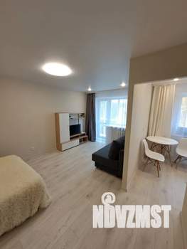 1-к квартира, посуточно, 35м2, 3/5 этаж