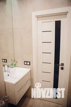 Студия квартира, посуточно, 40м2, 10/16 этаж