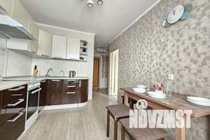 1-к квартира, посуточно, 38м2, 9/10 этаж