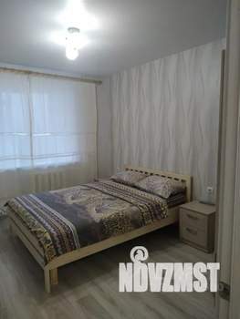 1-к квартира, посуточно, 43м2, 10/12 этаж