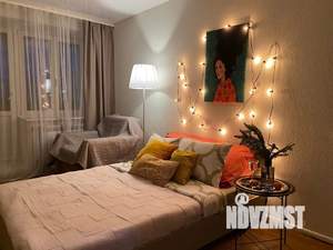 1-к квартира, посуточно, 44м2, 1/9 этаж