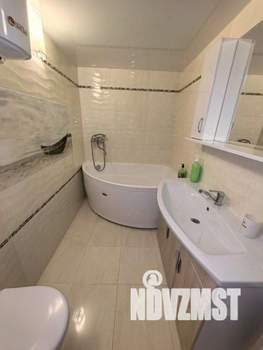 2-к квартира, посуточно, 54м2, 1/1 этаж