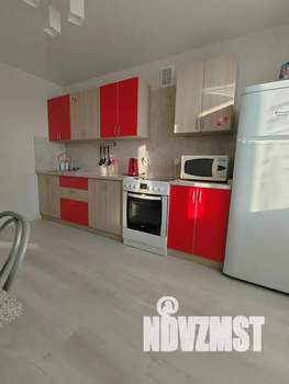 1-к квартира, посуточно, 37м2, 9/10 этаж