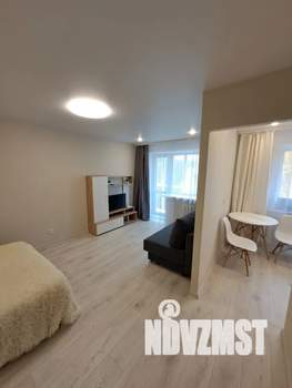 1-к квартира, посуточно, 35м2, 3/5 этаж