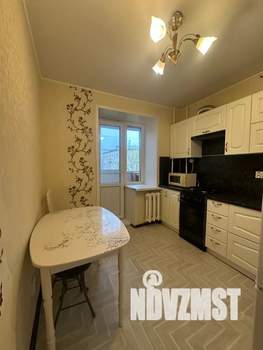 1-к квартира, посуточно, 37м2, 4/5 этаж