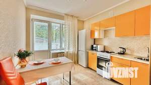 1-к квартира, посуточно, 42м2, 1/1 этаж