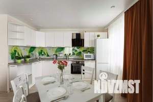 2-к квартира, посуточно, 64м2, 8/10 этаж