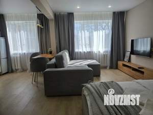 Студия квартира, посуточно, 32м2, 3/5 этаж