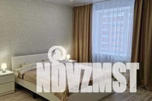 1-к квартира, посуточно, 39м2, 8/12 этаж