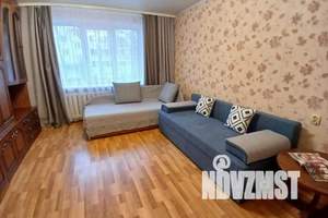 2-к квартира, посуточно, 46м2, 1/5 этаж