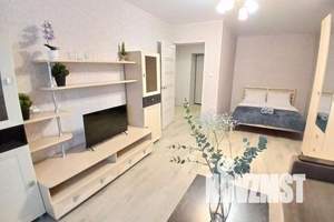 1-к квартира, посуточно, 40м2, 7/12 этаж