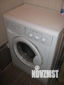 Студия квартира, посуточно, 35м2, 3/10 этаж