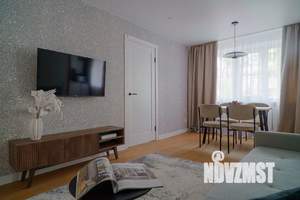 2-к квартира, посуточно, 43м2, 1/1 этаж