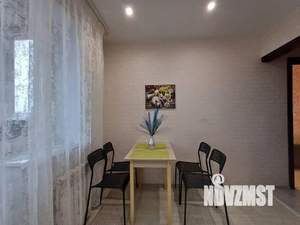 1-к квартира, посуточно, 36м2, 9/16 этаж