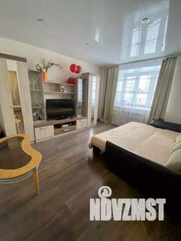 1-к квартира, посуточно, 36м2, 1/1 этаж