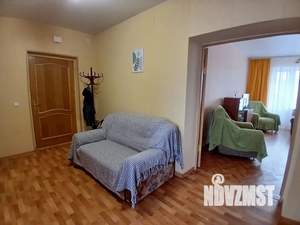 2-к квартира, посуточно, 65м2, 4/4 этаж