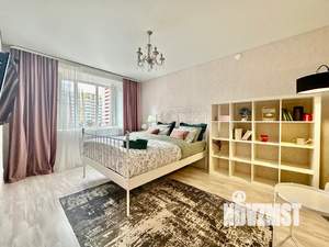 1-к квартира, посуточно, 40м2, 2/10 этаж