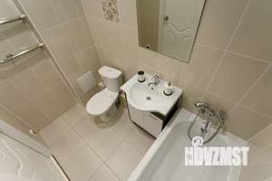 1-к квартира, посуточно, 38м2, 4/10 этаж