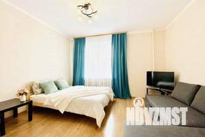 1-к квартира, посуточно, 40м2, 8/10 этаж