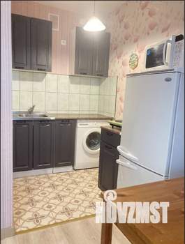 Студия квартира, на длительный срок, 25м2, 1/10 этаж