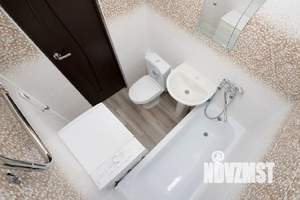 Студия квартира, посуточно, 32м2, 1/5 этаж