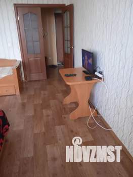 1-к квартира, посуточно, 48м2, 7/10 этаж