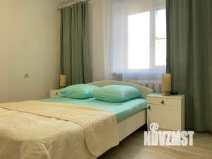 2-к квартира, посуточно, 50м2, 1/5 этаж