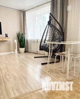 1-к квартира, посуточно, 37м2, 2/10 этаж